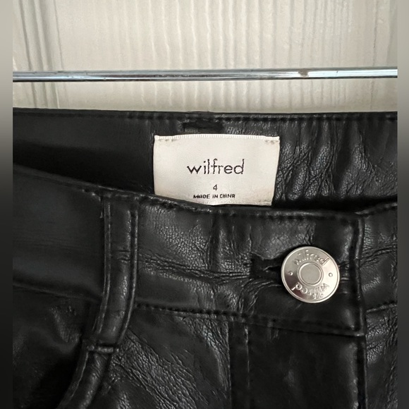 Aritzia’s Wilfred Vegan Leather Pants - Picture 3 of 7